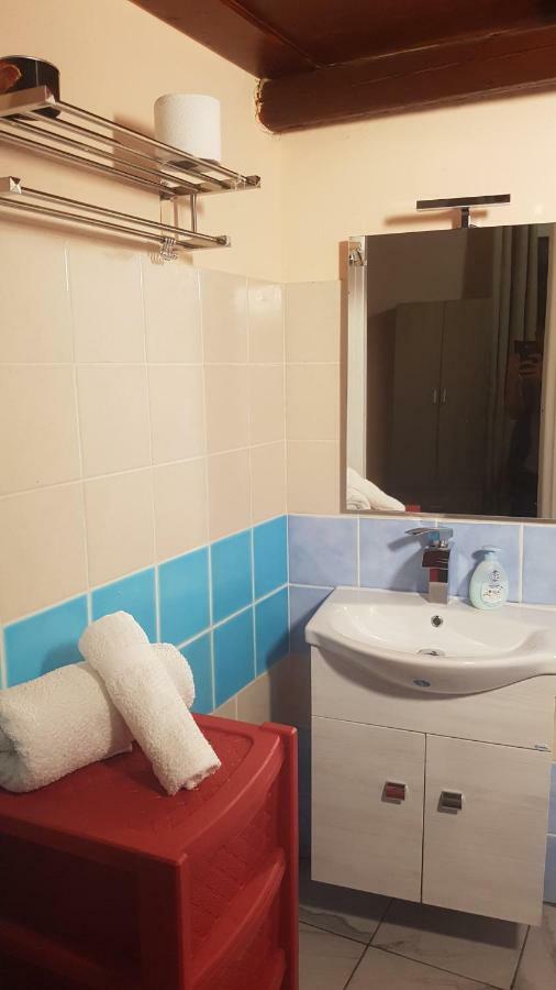 Boutique Oriente Express Hotel Cagliari Bagian luar foto
